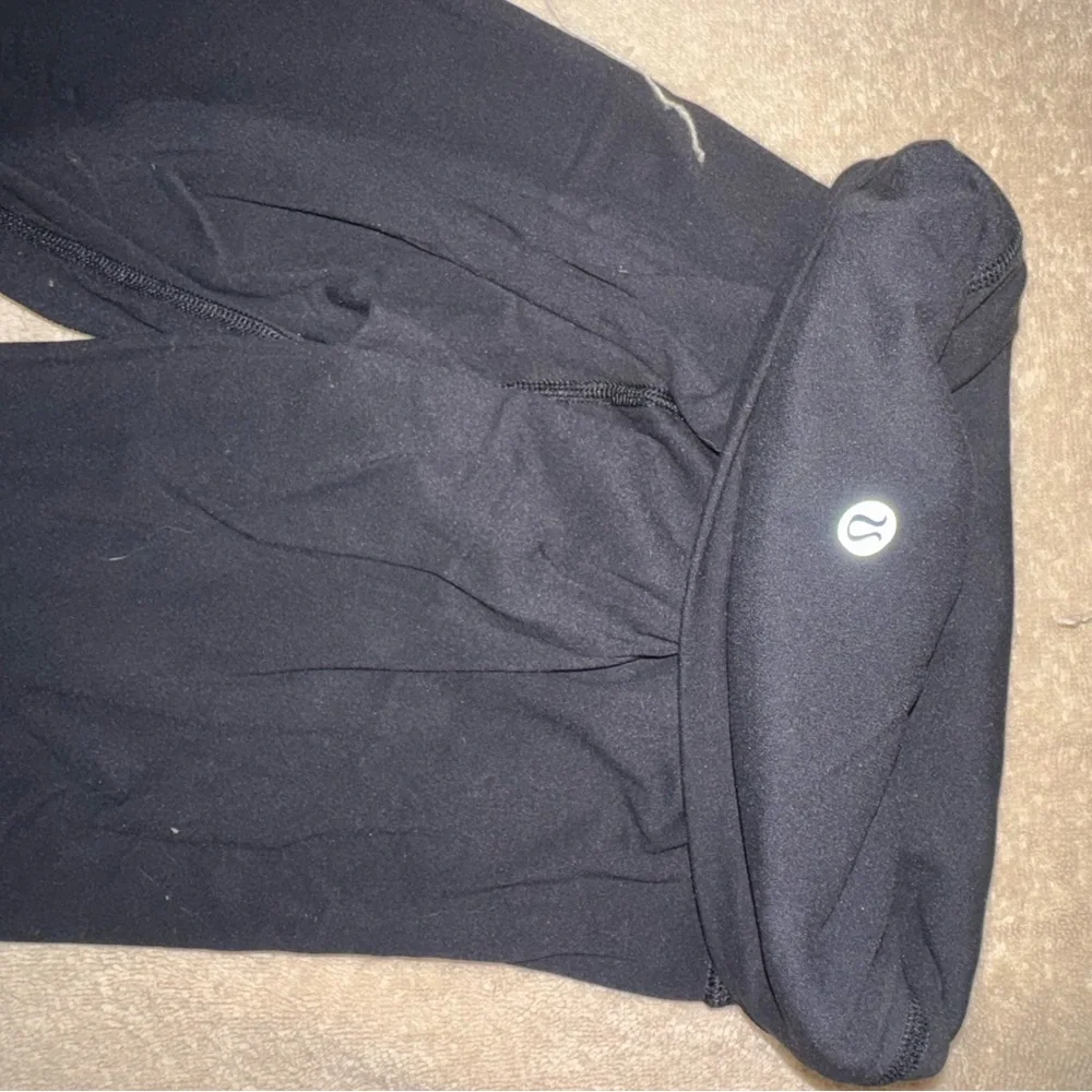 6 bundle Lululemon Athletica Dark Leggings - Picture 12 of 12